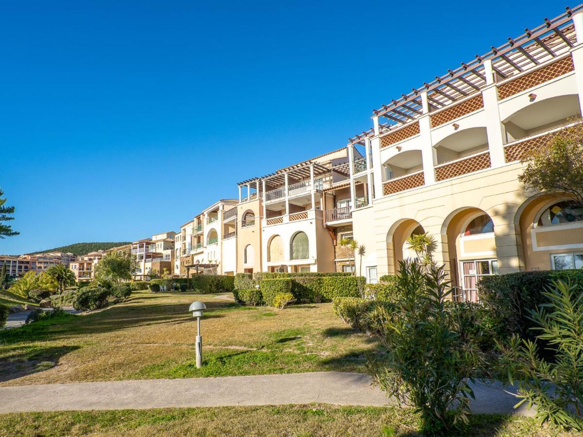 Apartment Village Cap Esterel - Le Village-9 By Interhome Saint-Raphaël Kültér fotó