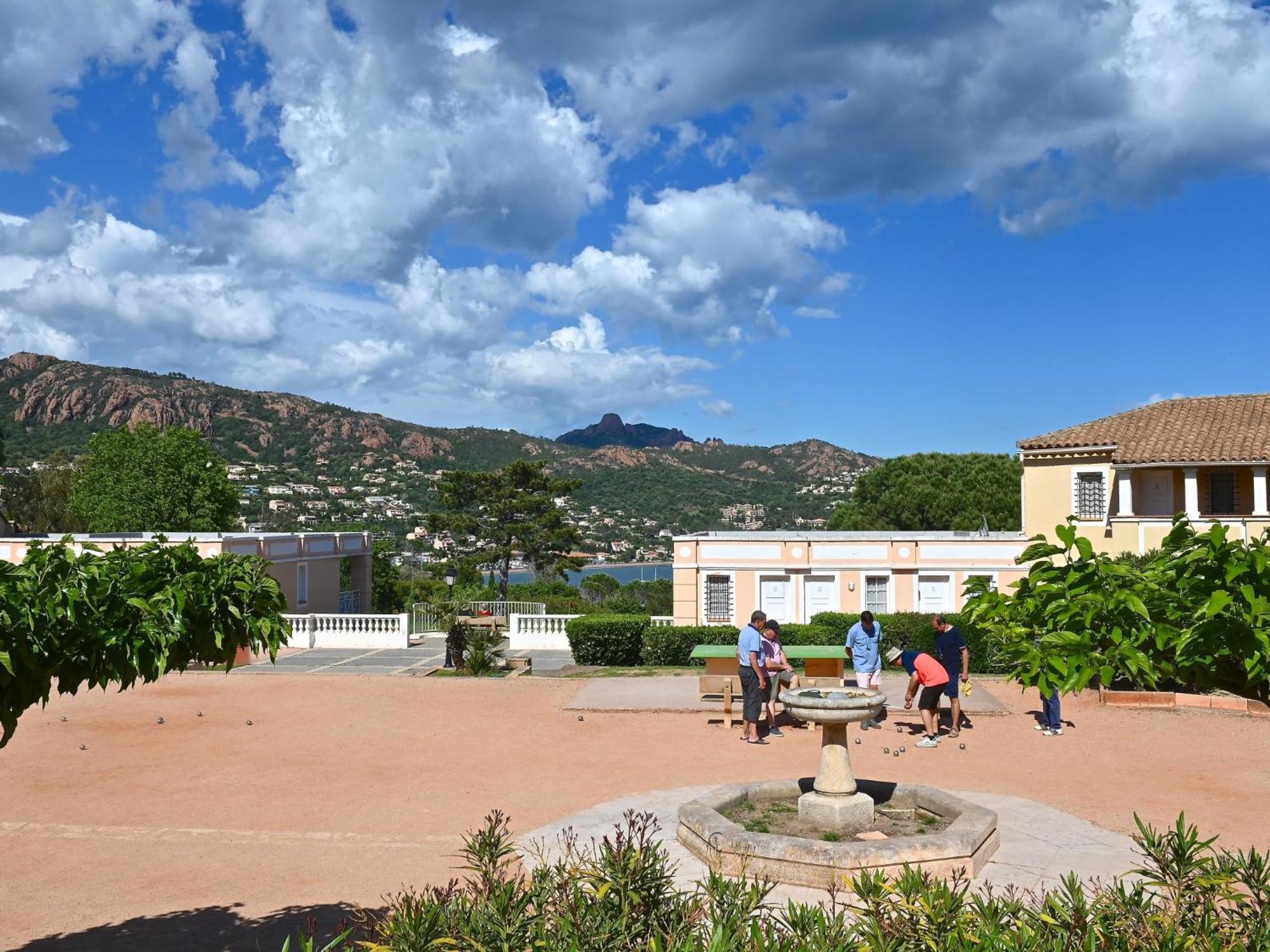 Apartment Village Cap Esterel - Le Village-9 By Interhome Saint-Raphaël Kültér fotó
