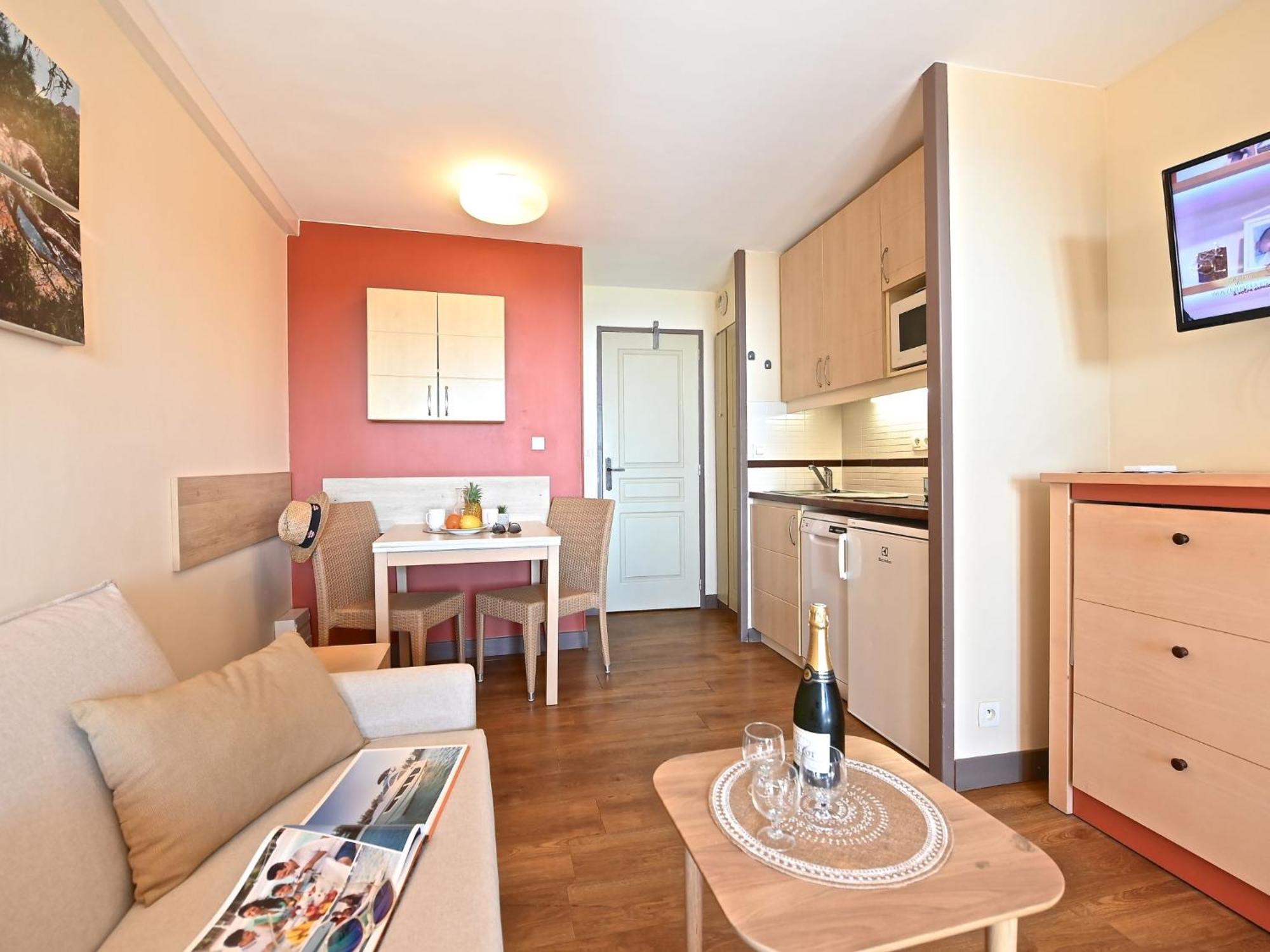 Apartment Village Cap Esterel - Le Village-9 By Interhome Saint-Raphaël Kültér fotó
